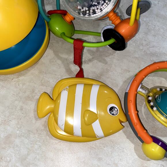 4 Baby Toys Bundle ( Infantino, Fisher-Price, Baby Einstein) 6m+ - Picture 9 of 9
